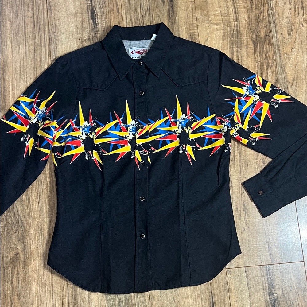 Roper Wonen's Western Bull Rider Graphic Rodeo Pearl Snap Shirt Black Size M